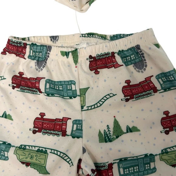 🆕 Carter’s Just One You Soft Fleece Pajama Set Christmas Trains Trees Cosy Sz 2T - Picture 5 of 6